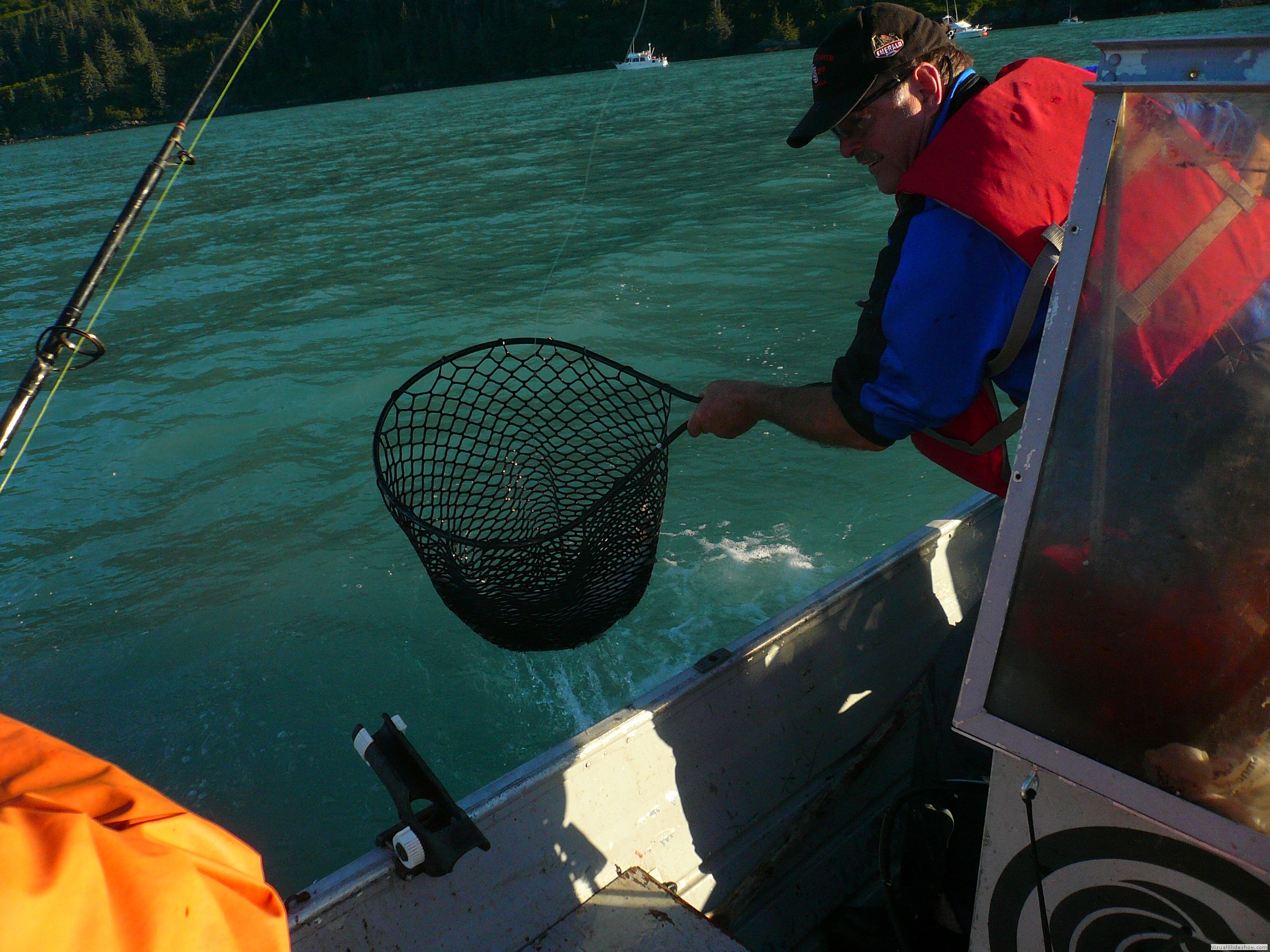 Ricky nets Sandy's hog