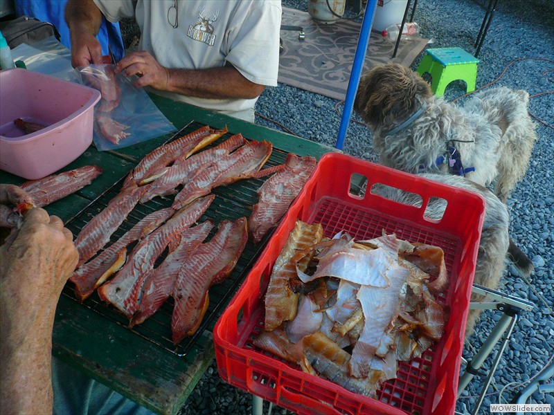 Packing the smoked fish